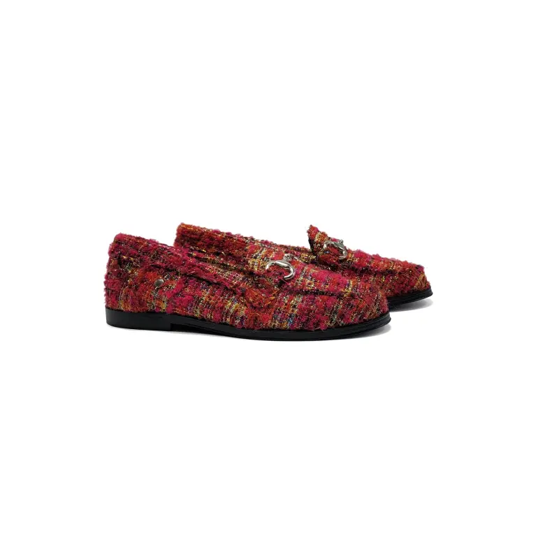 Confetti Red Plaid Chain Loafer
