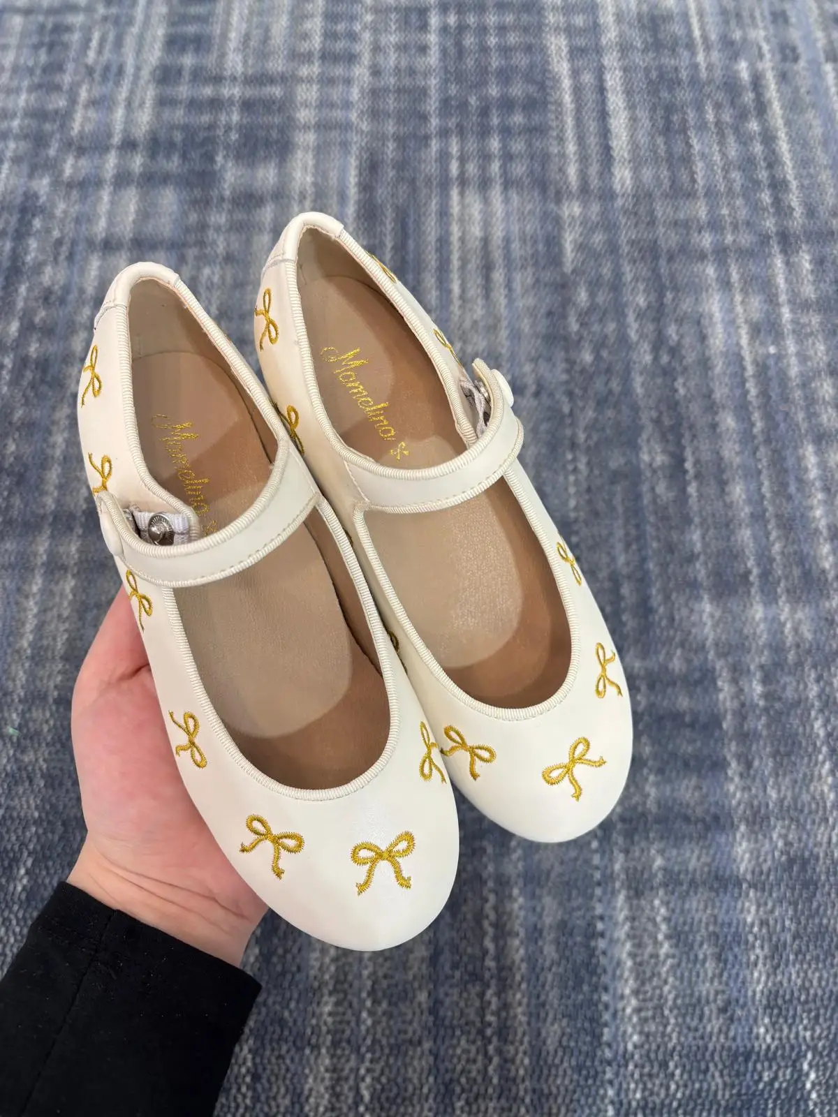 Mamelina Ivory Bow Mary Jane - Image 3