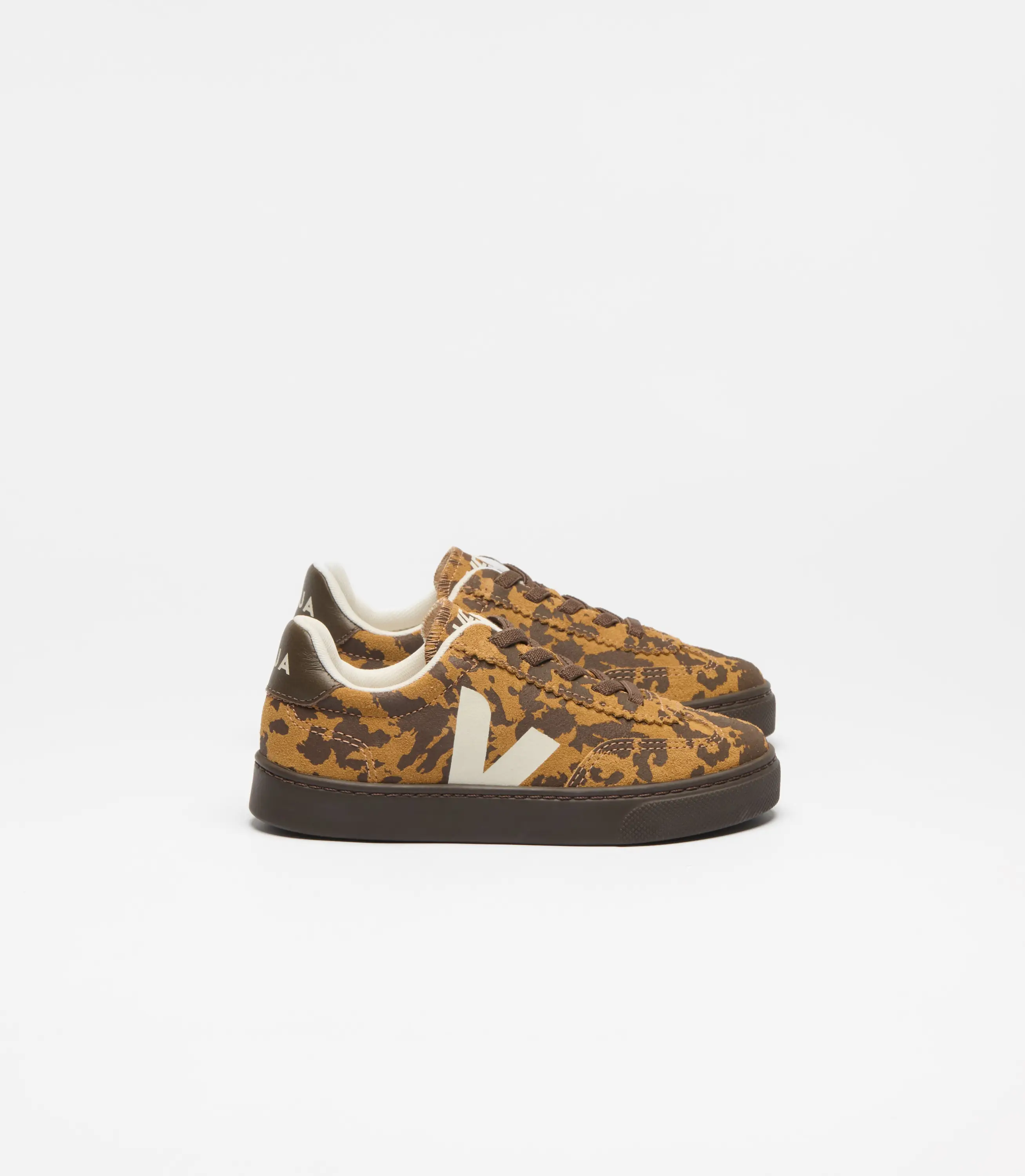 VEJA Camel Wild Lace Slip On Sneaker
