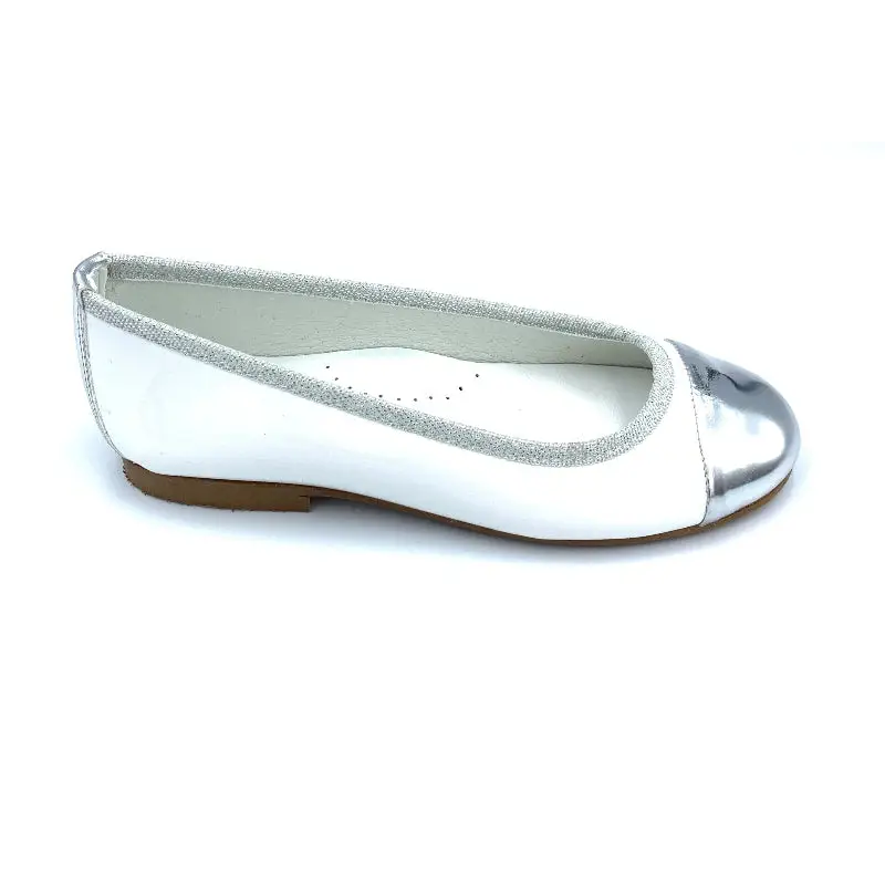 Zubii White Silver Slip On - Image 2